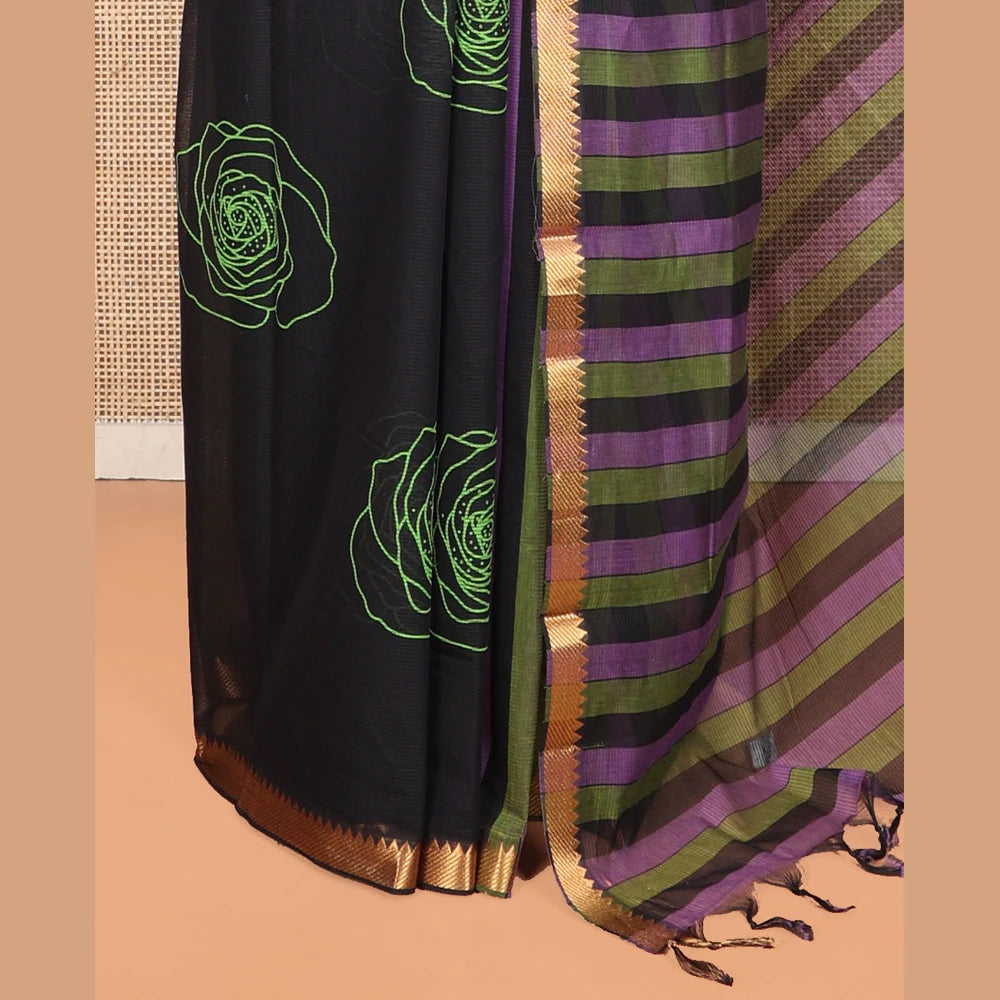 Pothys Black Striped Andhra Cotton Saree, Beautifully Bedecked with Floral Motifs Print, Highlighted by a Temple Zari Border, Contrast Striped Pallu, and a Contrast Blouse