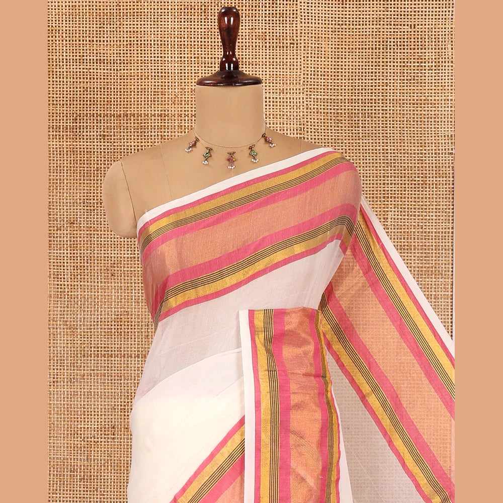 Pothys Cream Plain Khadi Mul Cotton Saree, Complemented by a Contrast Pink Border, a Self-Pallu, and a Matching Blouse