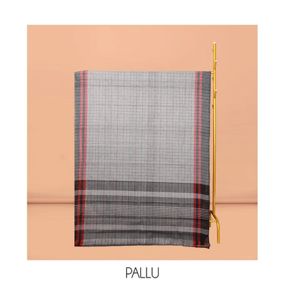 Pothys Grey Checked Chirala Cotton Saree, a Contrast Border, Self-Pallu, and a Matching Blouse