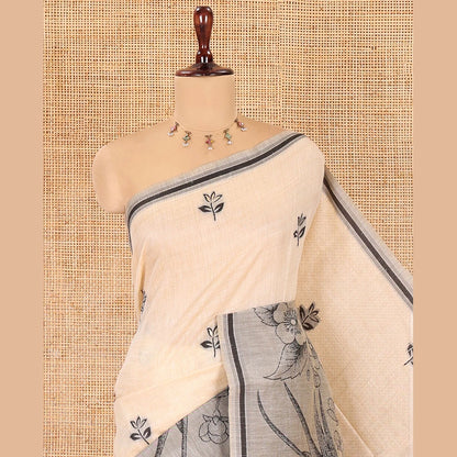 Pothys Grey Munga Cotton Saree, Beautified with Floral Buttas, a Contrast Floral-Bird Printed Border, and a Matching Blouse