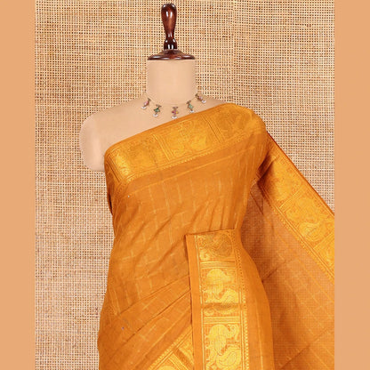 Pothys Mustard Zari Checked Sungudi Cotton Saree, Highlighted by Peacock Zari Border, and a Contrast Blouse