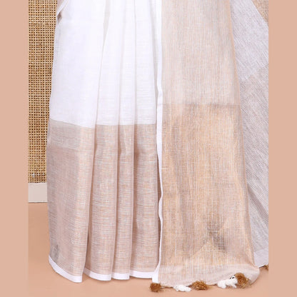 Pothys Borderless Off-White Linen Saree Flanked by Horizontal Zari Stripes, a Self-Pallu, and a Matching Blouse