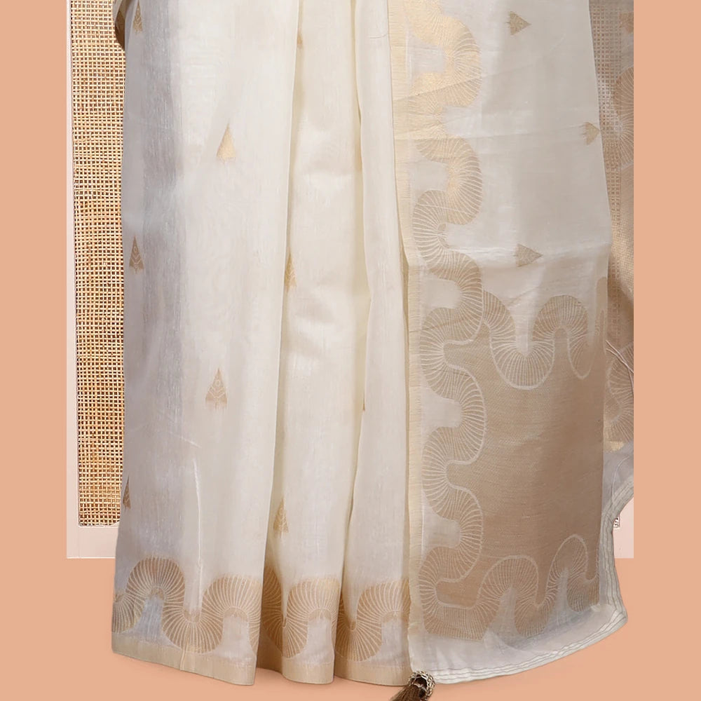 Pothys Cream Chanderi Cotton Saree, Adorned with Zari Buttas, Highlighted by Zari Border, Grand Pallu, and a Matching Blouse