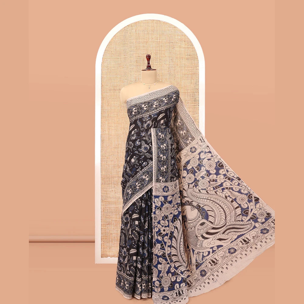 Pothys Black Kalamkari Cotton Saree, Elevated with Animal and Floral Motif Print, Complemented By Printed Border, Kalamkari Peacock Motifs Pallu, and a Matching Blouse