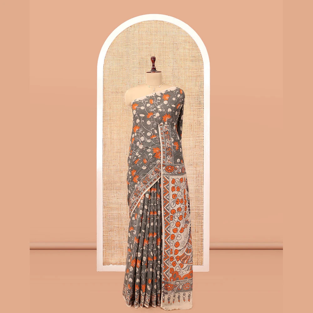 Pothys Grey Kalamkari Cotton Saree, Decked Up with Floral Vine Print, Complemented By Printed Border, Pallu of Kalamkari Ancient Human Motifs, and a Contrast Blouse