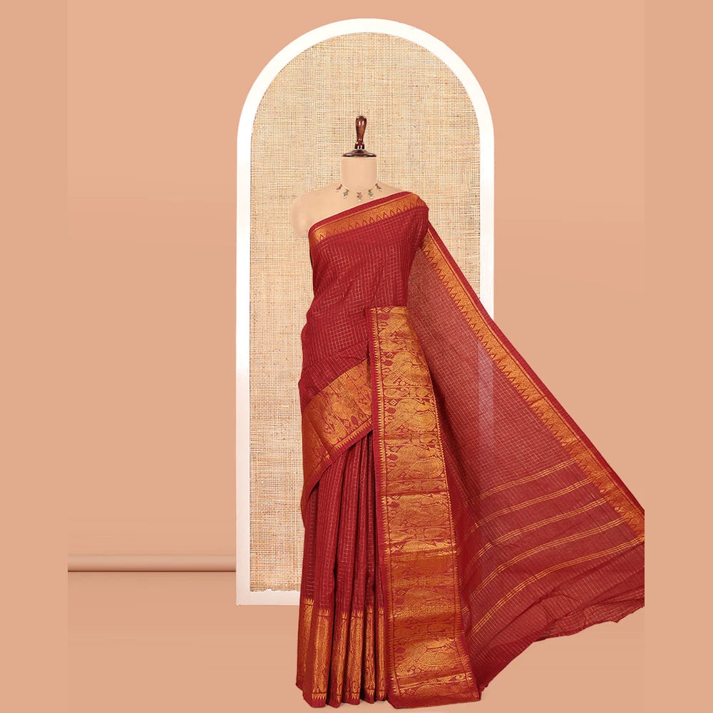 Pothys Maroon Checked Sungudi Cotton Saree, a Traditional Paisley-Peacock Zari Border, Self-Pallu, and a Contrast Blouse