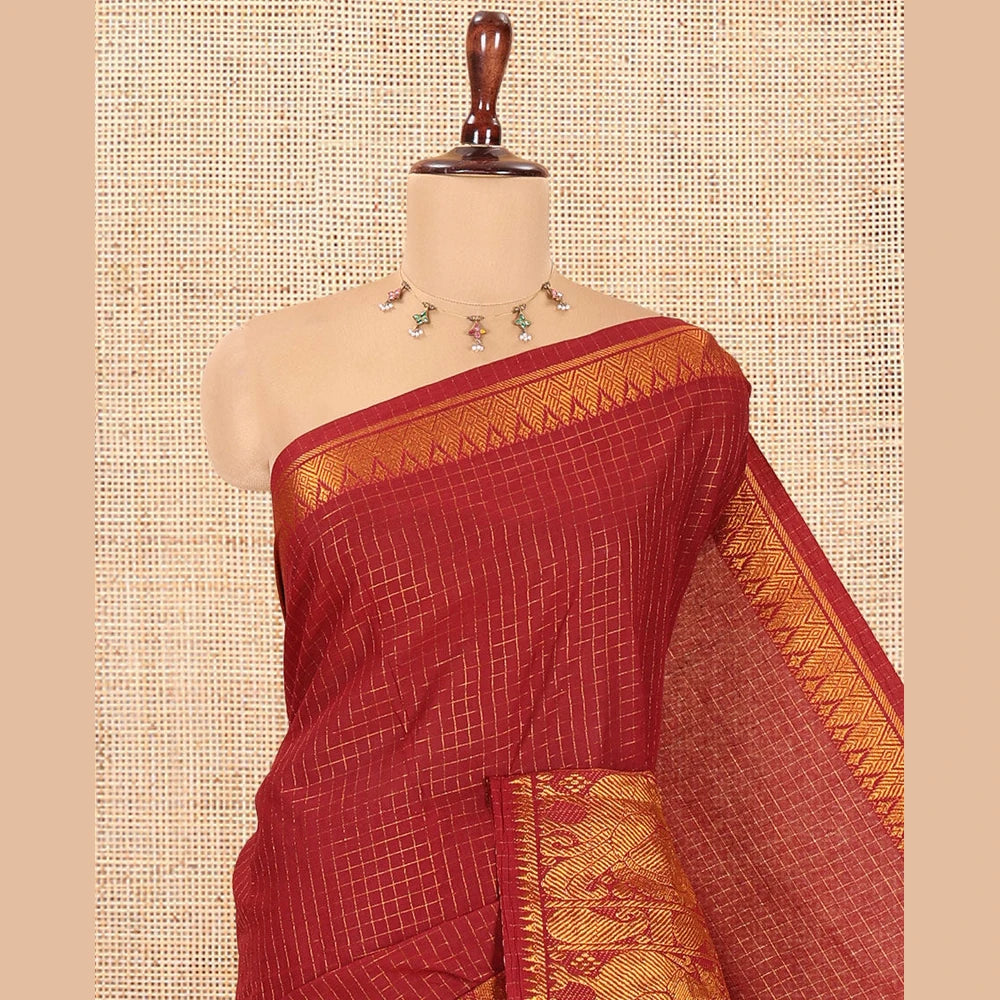 Pothys Maroon Checked Sungudi Cotton Saree, a Traditional Paisley-Peacock Zari Border, Self-Pallu, and a Contrast Blouse