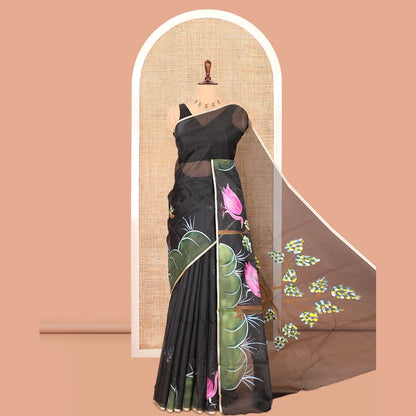 Pothys Black Kota Chex Saree, Adorned with Tree and Bird Print, a Piping Border, Pallu of Tree Motifs, and a Matching Blouse