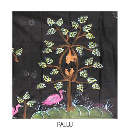 Pothys Black Kota Chex Saree, Adorned with Tree and Bird Print, a Piping Border, Pallu of Tree Motifs, and a Matching Blouse