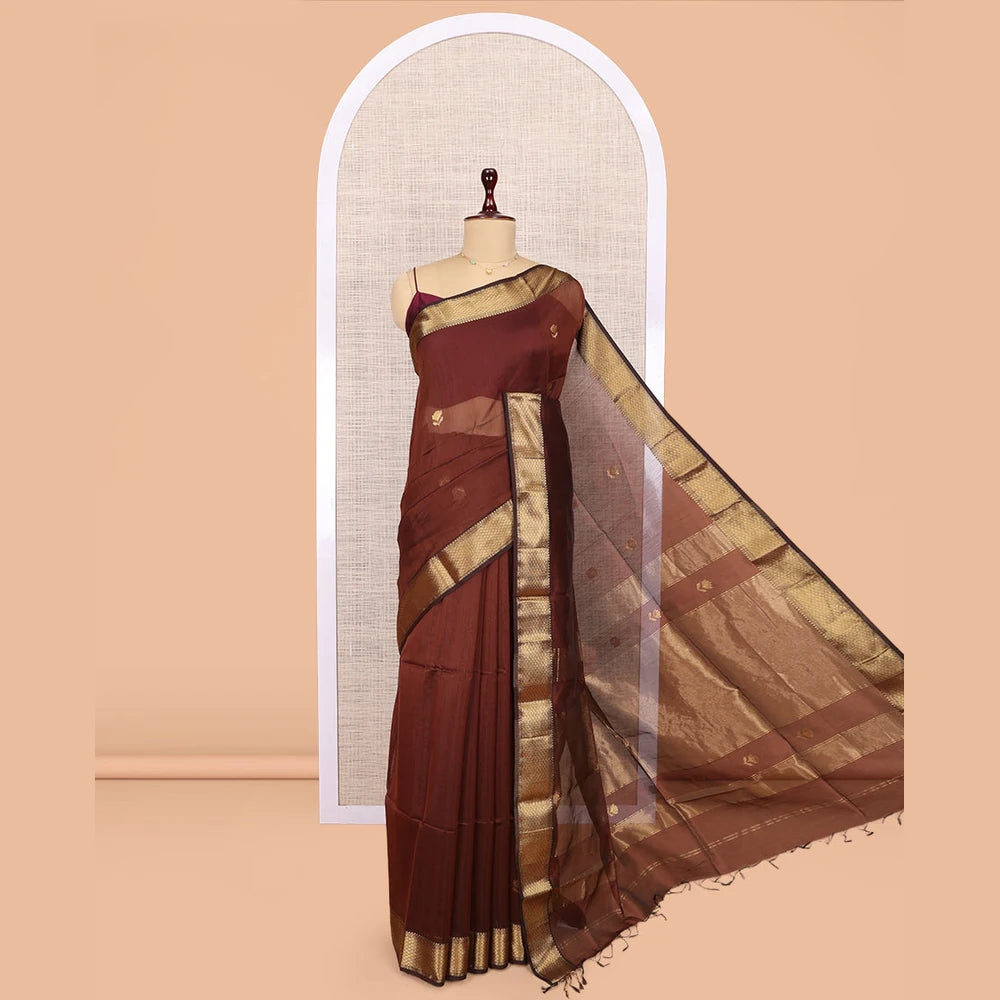 Pothys Brown Maheshwari Cotton Saree, Accentuated with Buttas, Highlighted by a Traditional Zari Border, Zari Gleamed Up Pallu, and a Matching Blouse