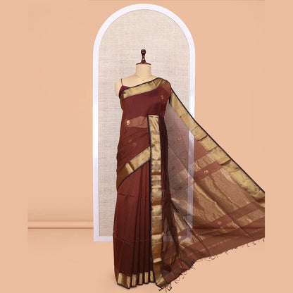 Pothys Brown Maheshwari Cotton Saree, Accentuated with Buttas, Highlighted by a Traditional Zari Border, Zari Gleamed Up Pallu, and a Matching Blouse