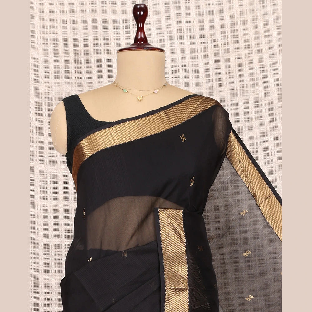 Pothys Black Maheshwari Cotton Saree, Accentuated with Buttas, Highlighted by a Traditional Zari Border, Pallu Gleamed Up with Zari Buttas, and a Matching Blouse