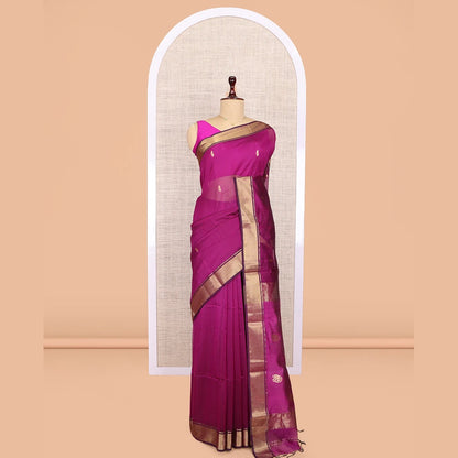 Pothys Magenta Maheshwari Cotton Saree, Graced with Buttas, Highlighted by a Semi-Contrast Traditional Zari Border, Pallu of Paisleys, and a Matching Blouse