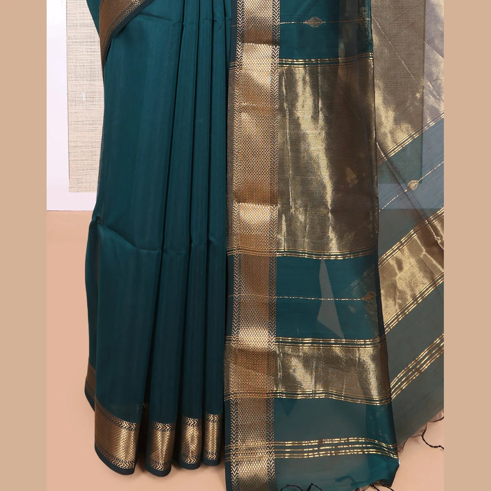 Pothys Blue Maheshwari Cotton Saree, Accentuated with Zari Design, Highlighted by a Traditional Zari Border, Gleaming Zari Woven Pallu, and a Matching Blouse