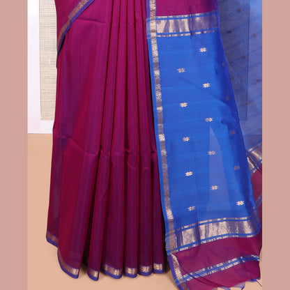 Pothys Magenta Maheshwari Cotton Saree, Graced with Buttas, a Subtle Contrast Piping Zari Border, Pallu Gleamed Up with Zari Buttas, and Contrast Blouse