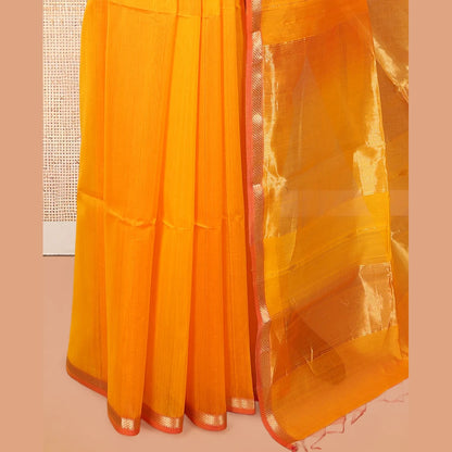 Pothys Orange Maheshwari Cotton Saree, Detailed with Zari Buttas, a Contrast Piping Zari Border, Pallu of Zari Design, and a Matching Blouse