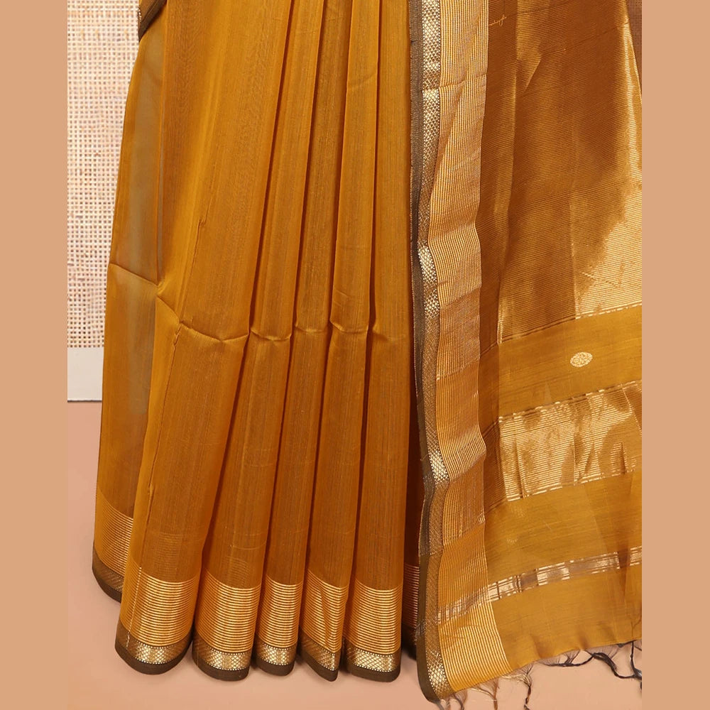 Pothys Mustard Maheshwari Cotton Saree, Adorned with Buttas, a Traditional Zari Border, Gleaming Zari Pallu, and a Matching Blouse