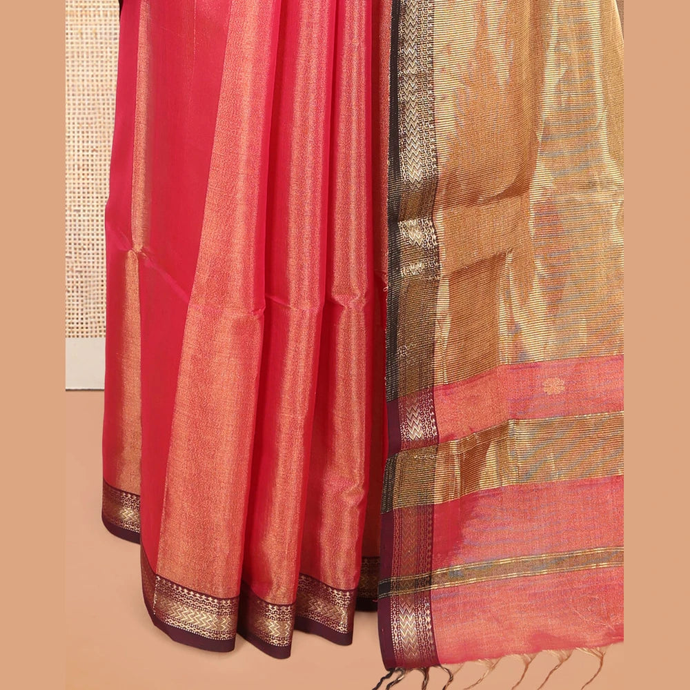 Pothys Peach Maheshwari Cotton Saree, Woven with Zari Buttas, a Contrast Traditional Zari Border, Zari Gleamed Up Pallu, and a Matching Blouse