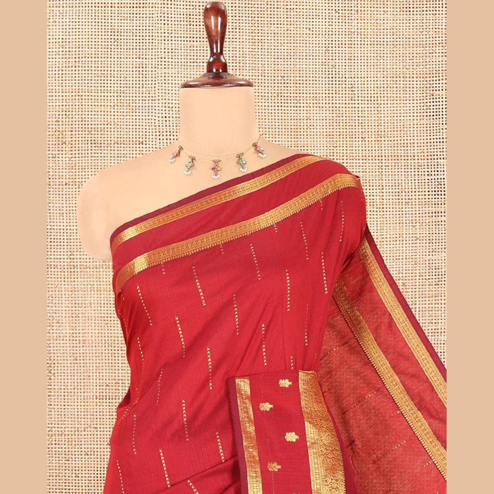 Pothys Maroon Kalyani Cotton Saree, Delicately Woven with Buttas, a Traditional Zari Border, Grand Pallu, and a Matching Blouse