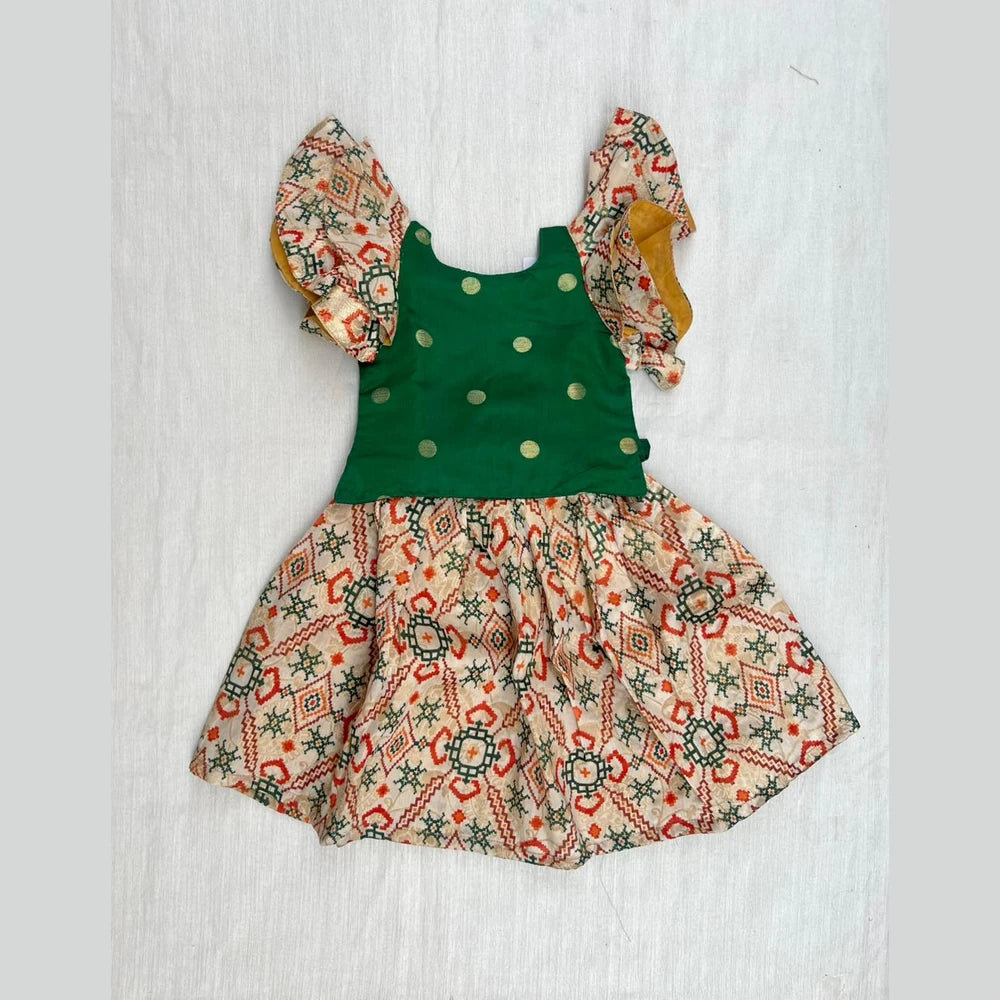 Kids Trending Green Halfwhite Lehenga Choli LC291