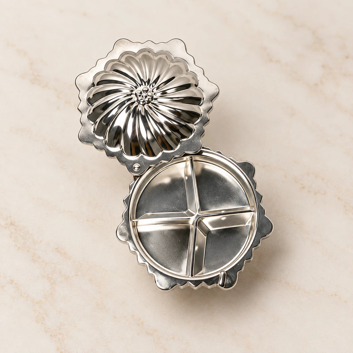 German Silver Kumkum Box – Ganesha & Floral Design