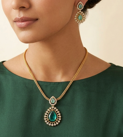 American Stone Pendant Short Necklace with Earrings - Green