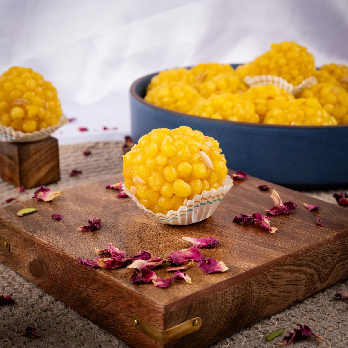 Gudmishri Chougani Laddu Mishri