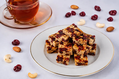 The Sweet Stories Cranberry Delight – Premium Nut & Berry Bites