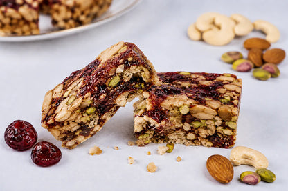 The Sweet Stories Cranberry Delight – Premium Nut & Berry Bites