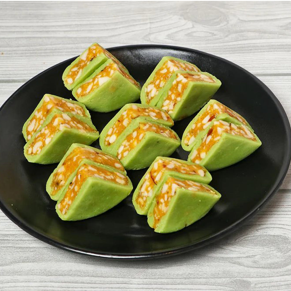 Nandhinee Sweets Kaju Diamond Cake