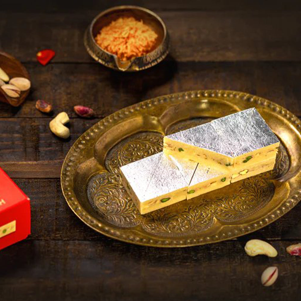 Almond House Kaju Pista Sandwich (MAP)