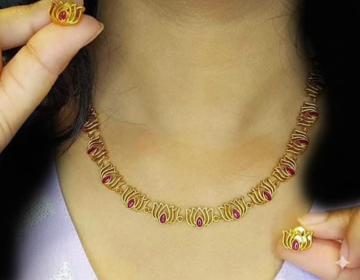 Kemp Stone Lotus Necklace with Earrings