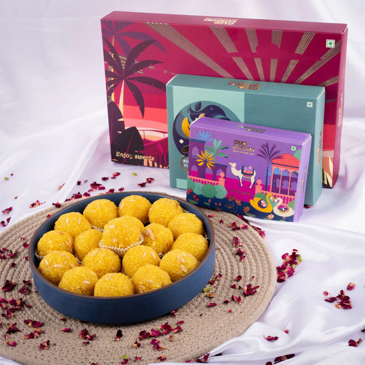 Gudmishri Kesar Kanpuri Laddu