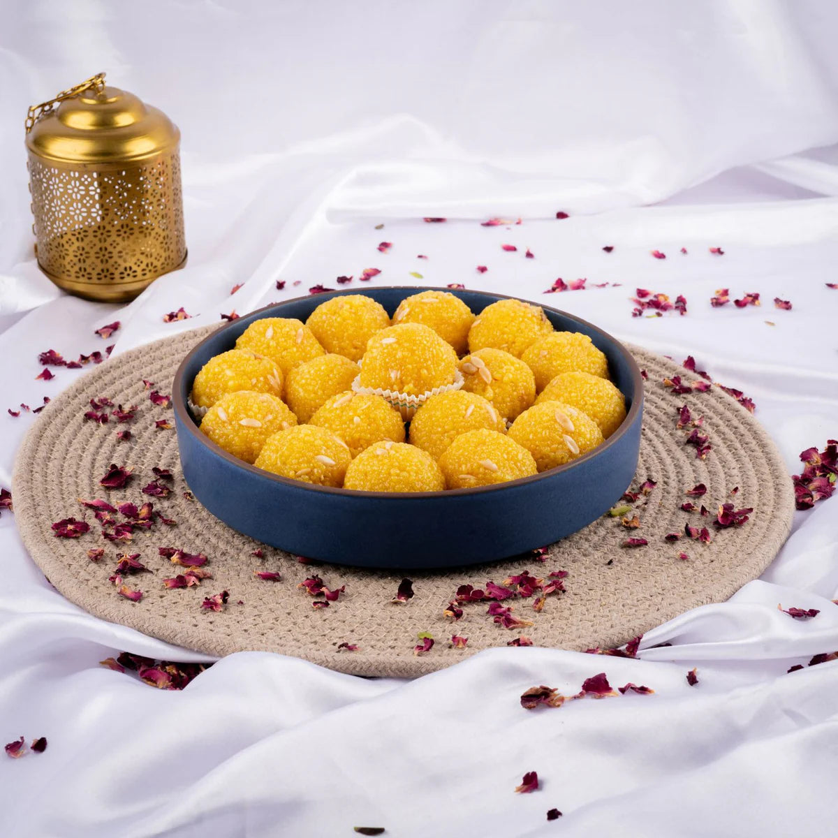 Gudmishri Kesar Kanpuri Laddu