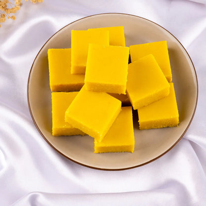 Gudmishri Kesar Mawa Barfi
