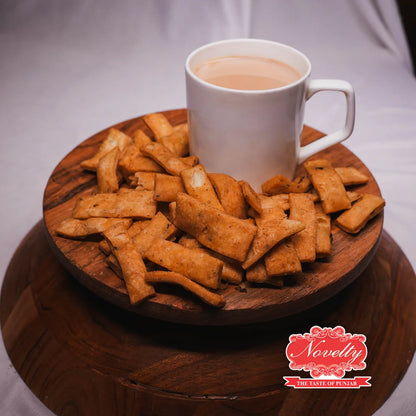 Novelty Sweets Methi Mutree (Namak Pare)