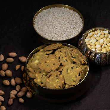 Millet Maagic's Varagu Thattai