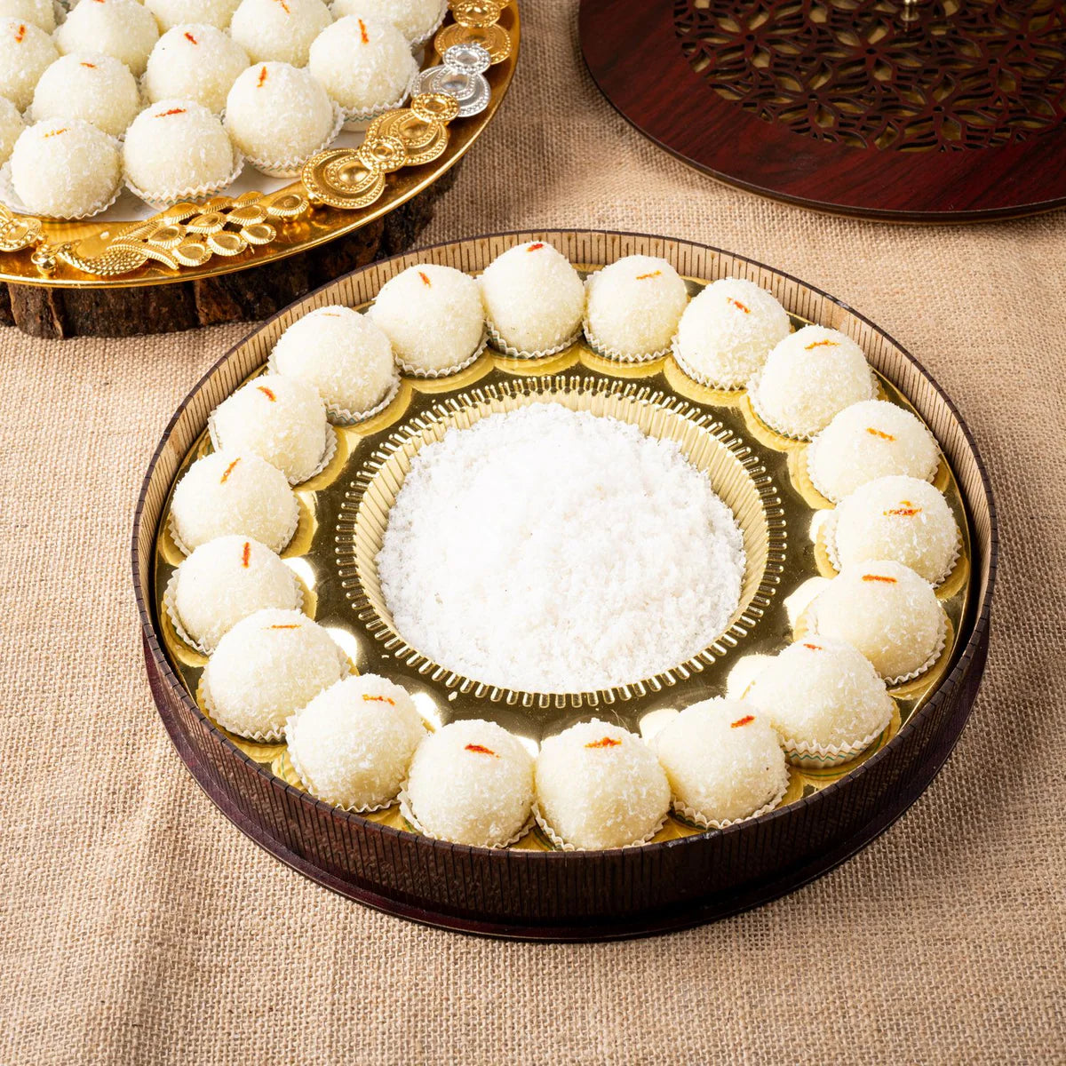 Gudmishri Sweets Nariyal Laddu Mishri