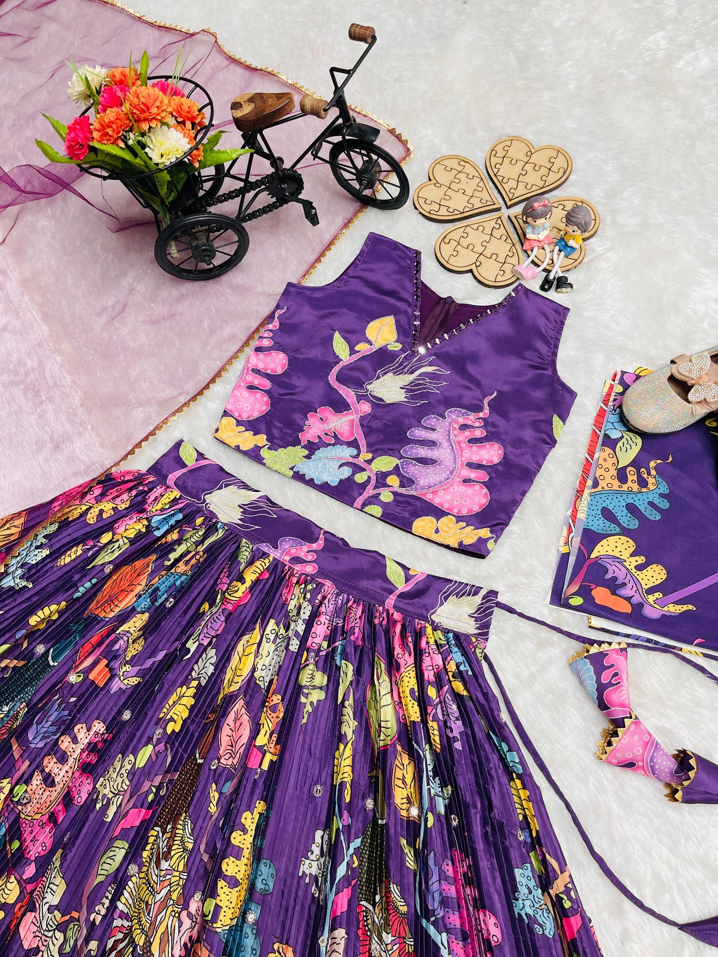 Omkar Creation's Girls Ready-to-Wear Lehenga Choli Set