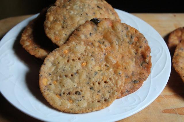 Kamarkat Srini's 
Pepper Thattai