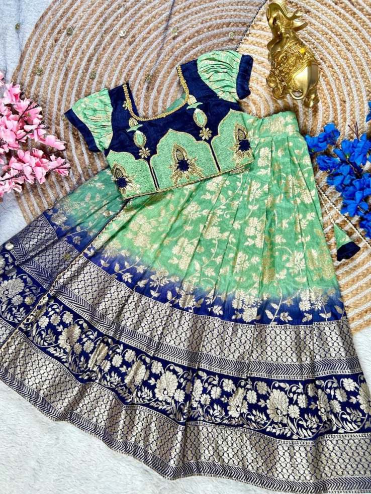 RKT Fashion's Pista Temple Half Saree