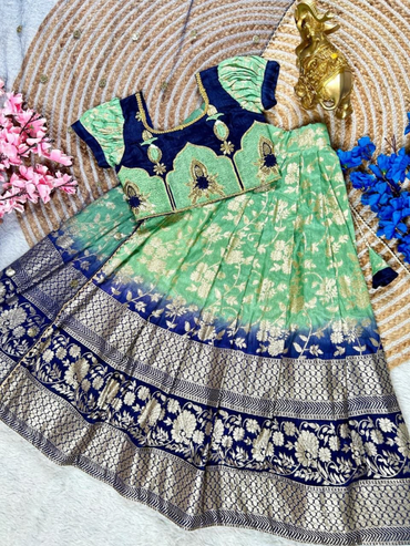 RKT Fashion's Pista Temple Half Saree