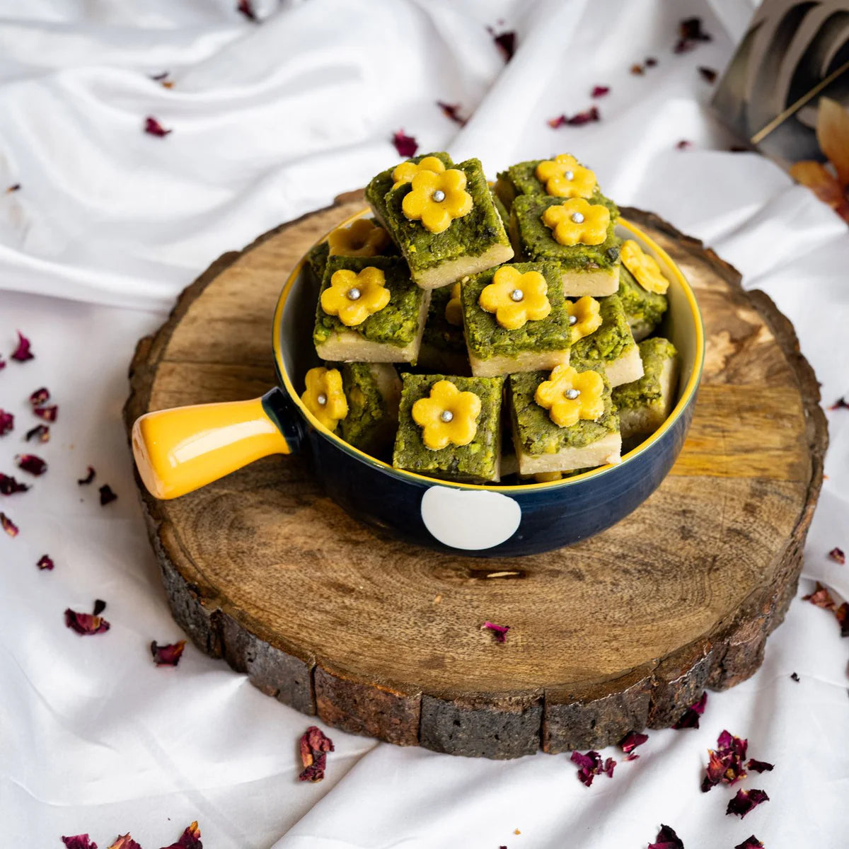 Gudmishri Pista Exotica
