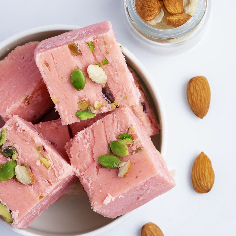 Bombay Sweets Strawberry Soanpapdi