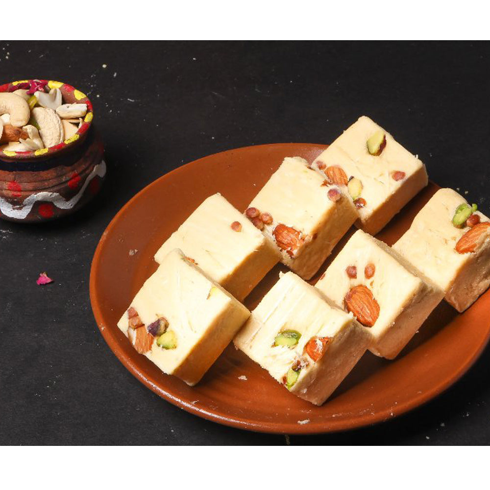 Kanti Sweets White Soan Papdi